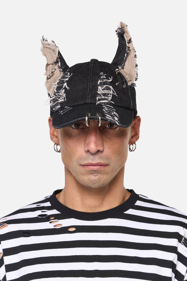 Dangerfield - Distressed Ears Cap - black