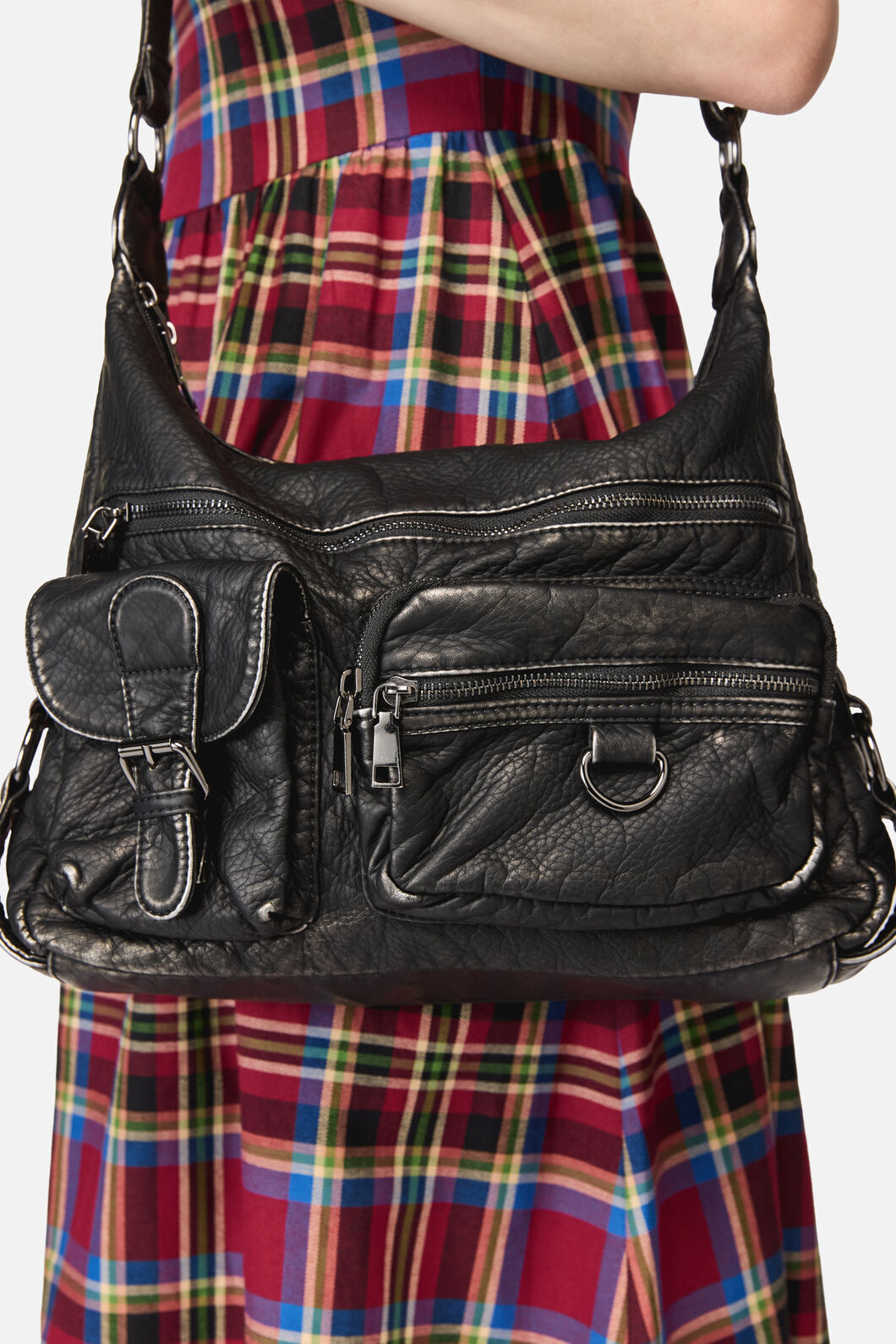 Dangerfield - Distressed Black Zip Bag - black