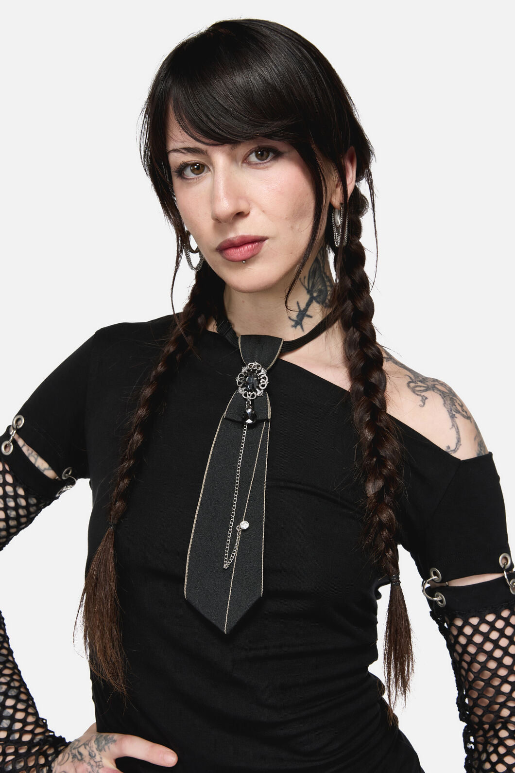 Dangerfield - Adjustable Neck Tie With Charm - black