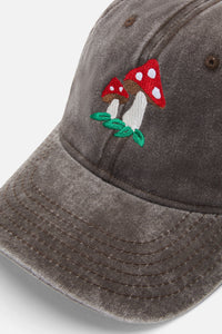 Dangerfield - Toadstool Washed Canvas Cap - chocolate