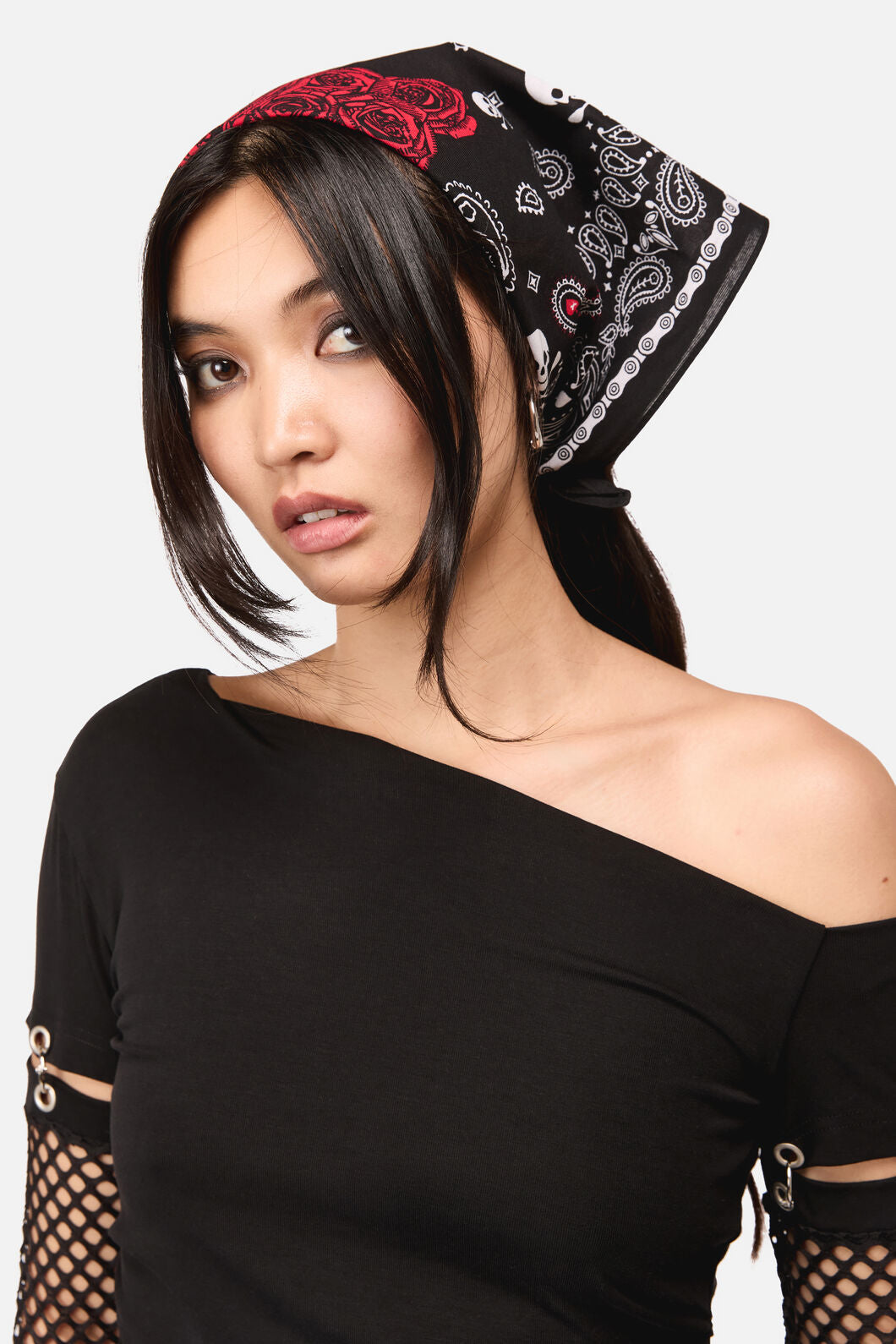 Dangerfield - Skulls & Roses Cotton Bandana - black