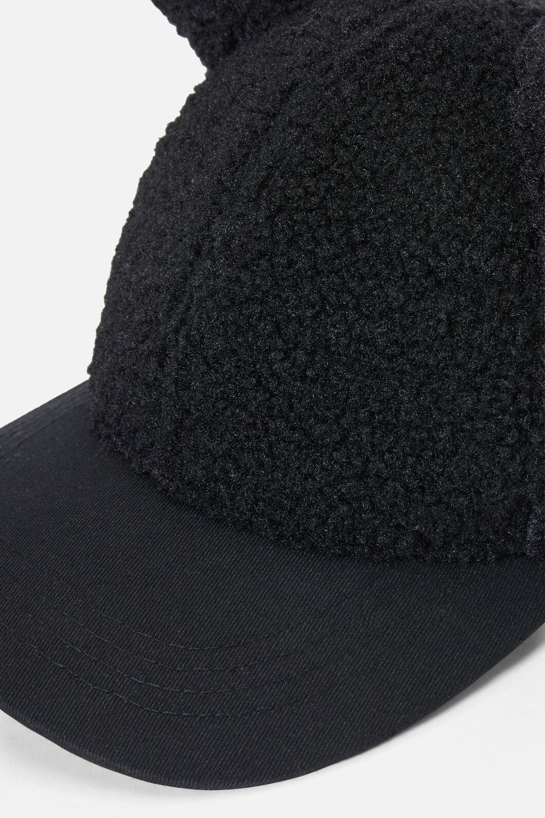 Dangerfield - All Ears Goth Cap - black
