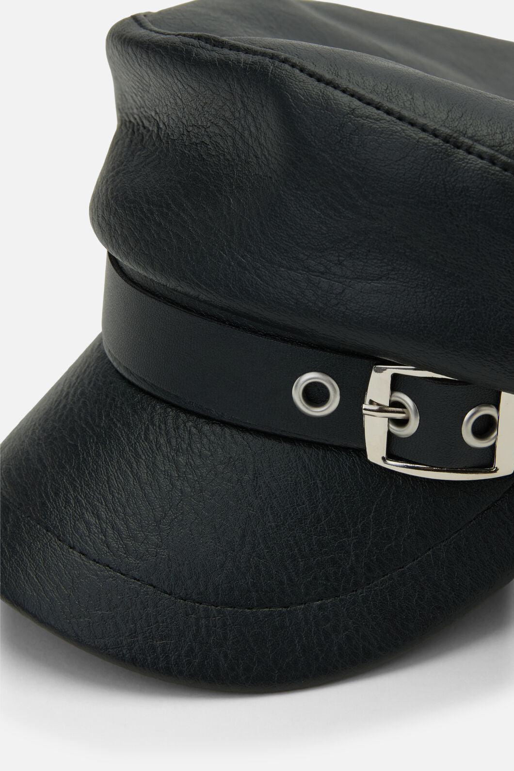 Dangerfield - PU Peak Hat - black