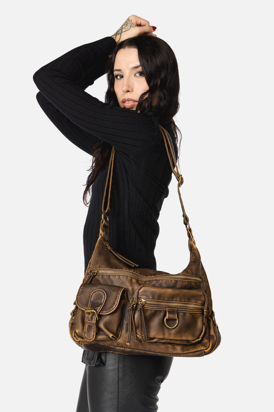 Dangerfield - Distressed Chocolate Zip Bag - chocolate
