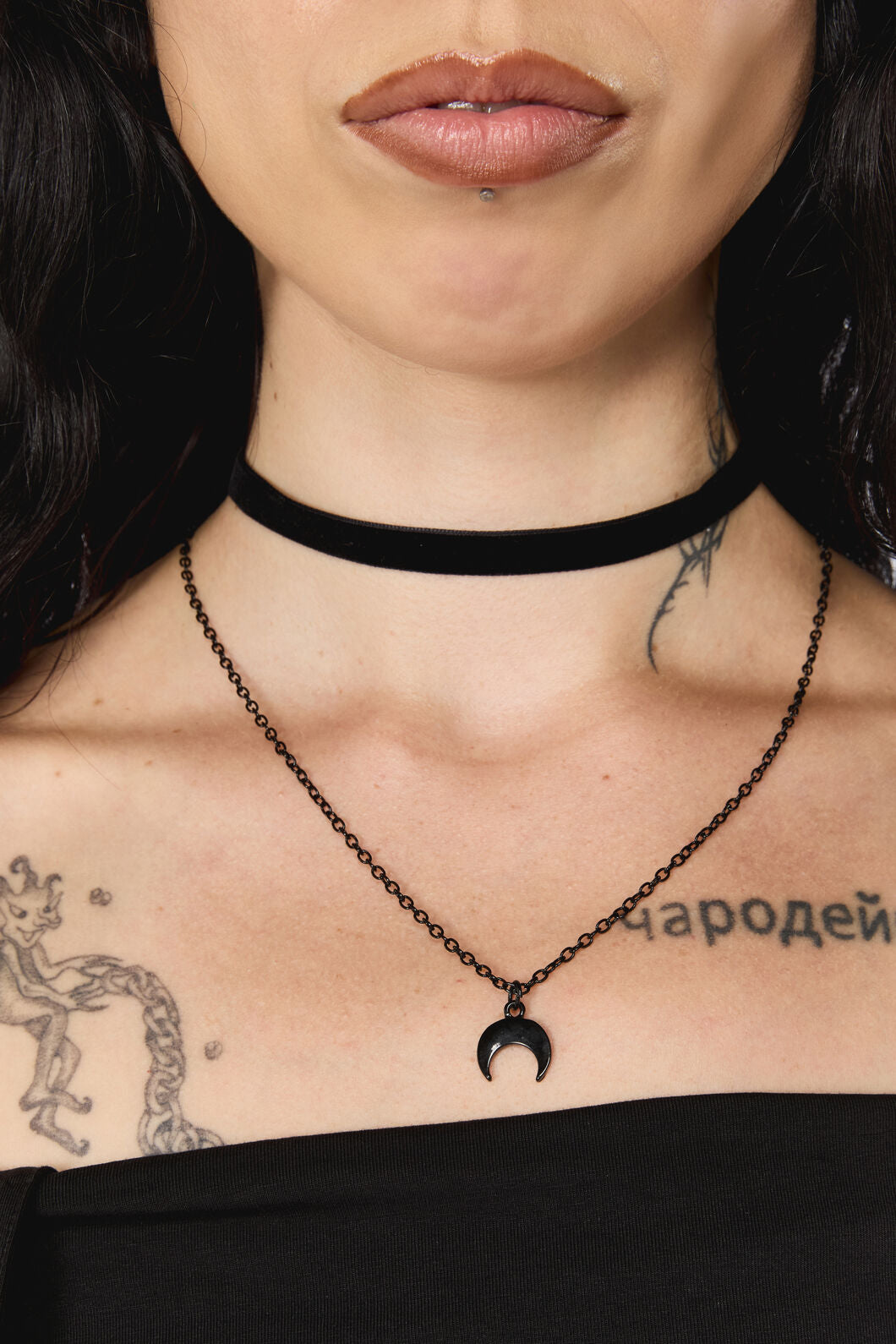 Dangerfield - Velvet Moon Chain Choker - black