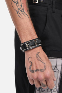 Dangerfield - Stud Buckle Cuff - black