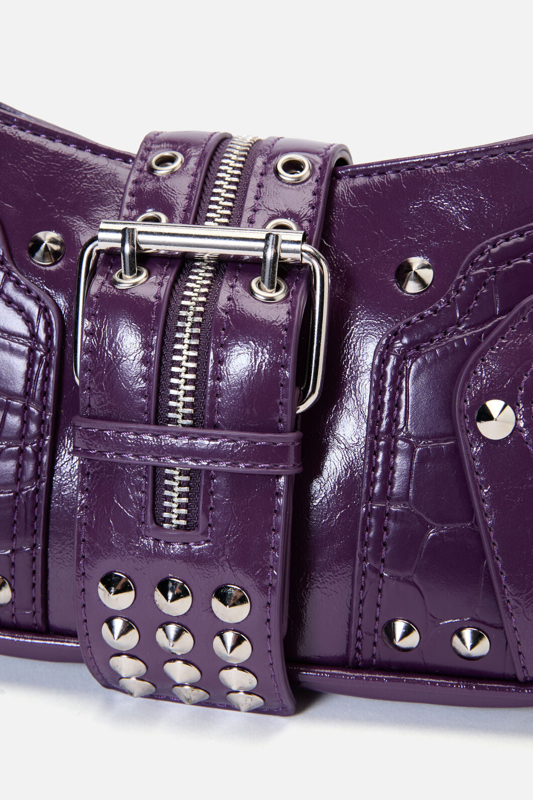 Dangerfield - Moto Stud Zip Bag - purple