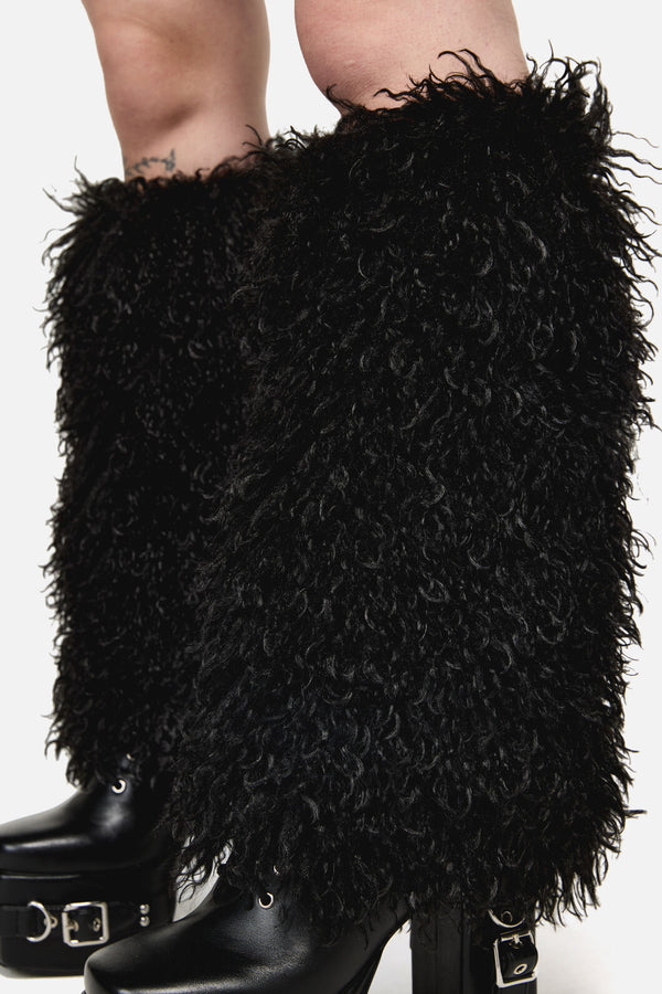 Dangerfield - Shaggy Faux Fur Legwarmers - black