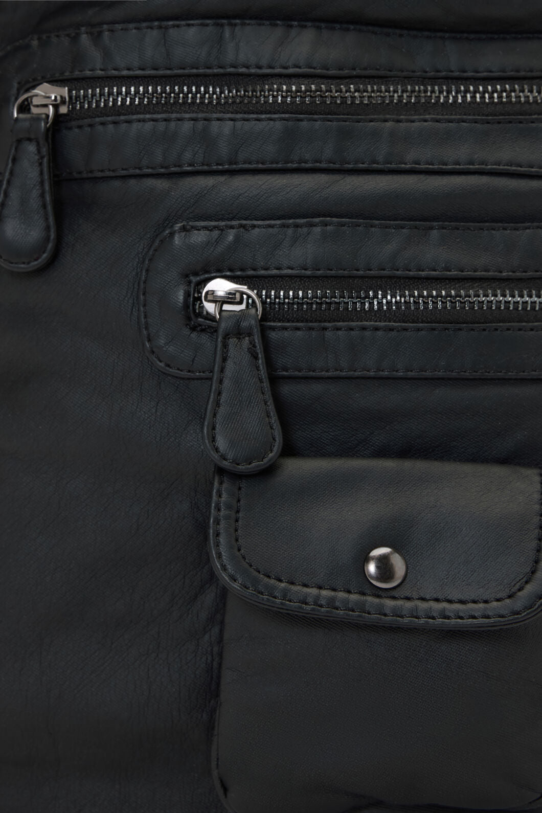 Dangerfield - Two Way Stud Backpack - black