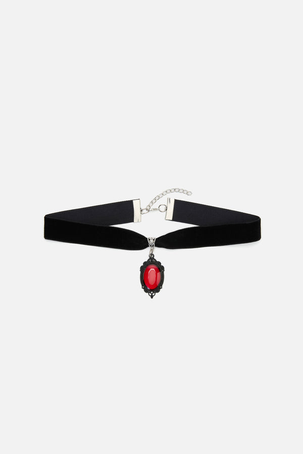 Dangerfield - Red Velvet Charm Choker - black-red