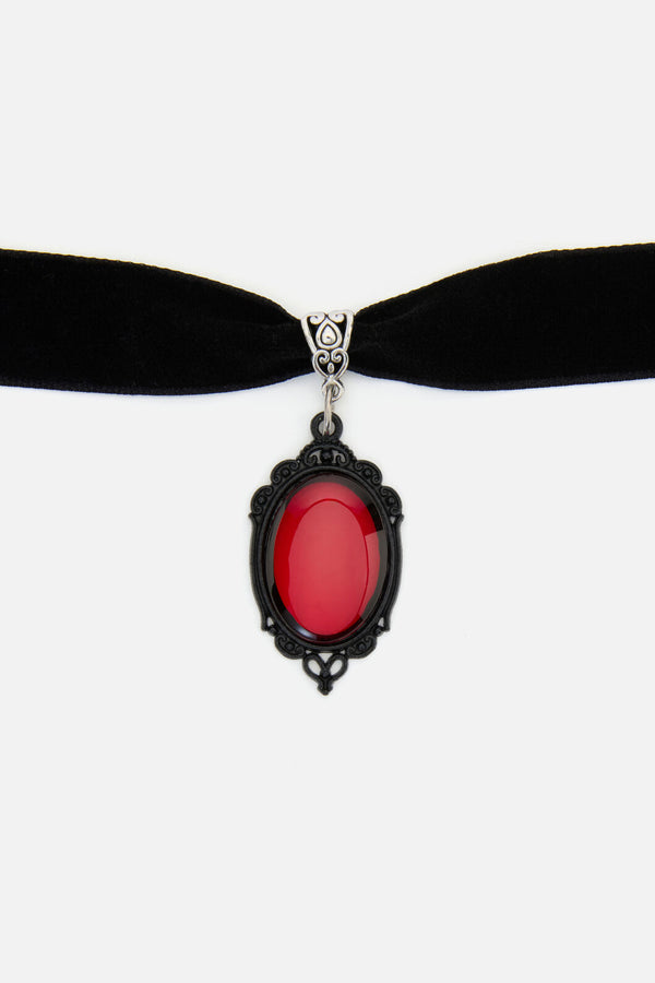 Dangerfield - Red Velvet Charm Choker - black-red