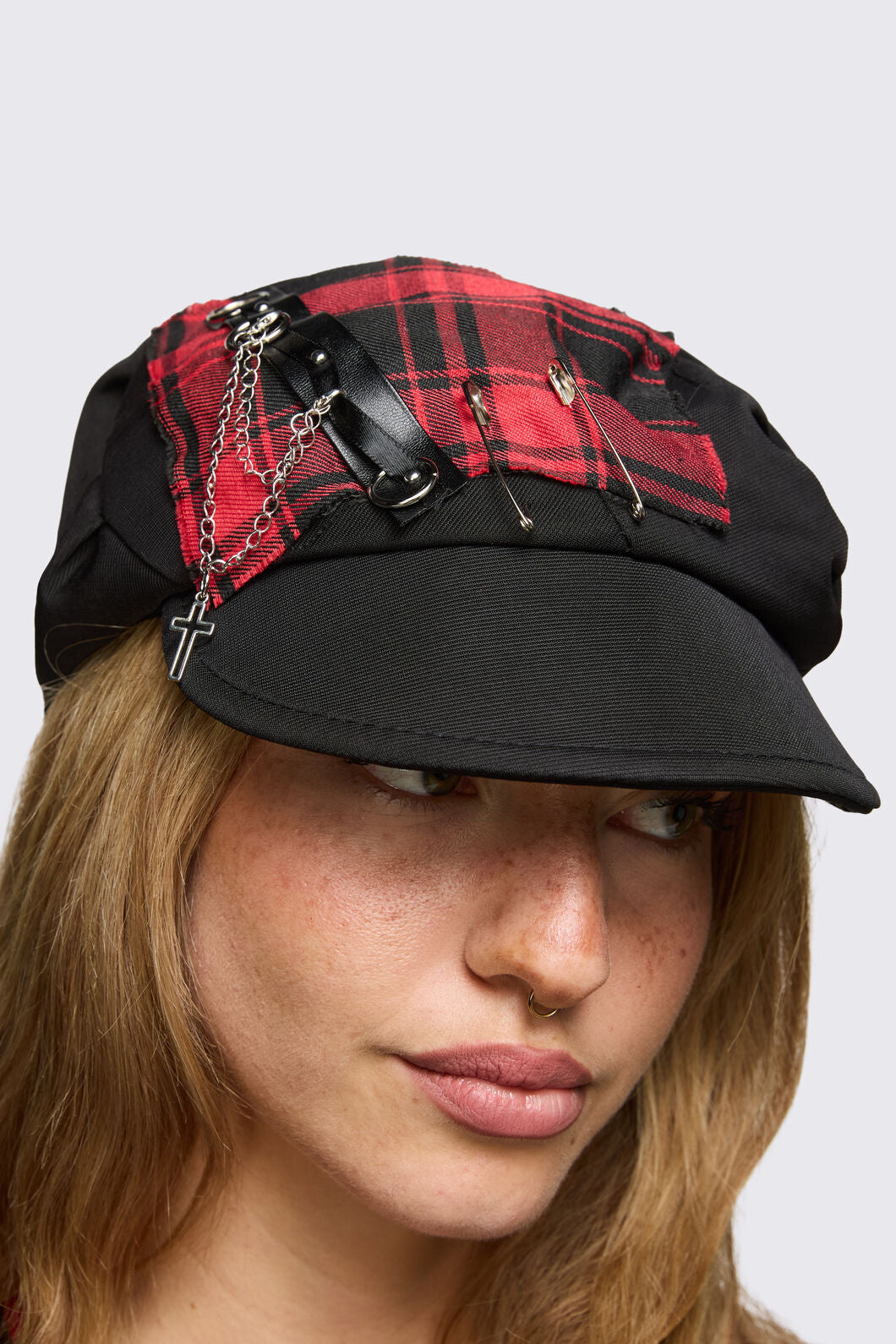 Dangerfield - Patch Charm Page Hat - black