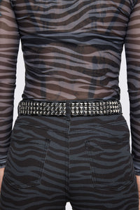 Dangerfield - Untamed Stripe Stud Belt - black-grey
