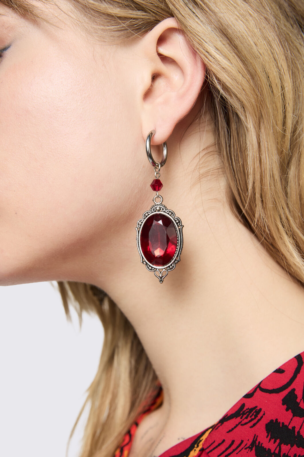 Dangerfield - Red Stone Earrings - silver