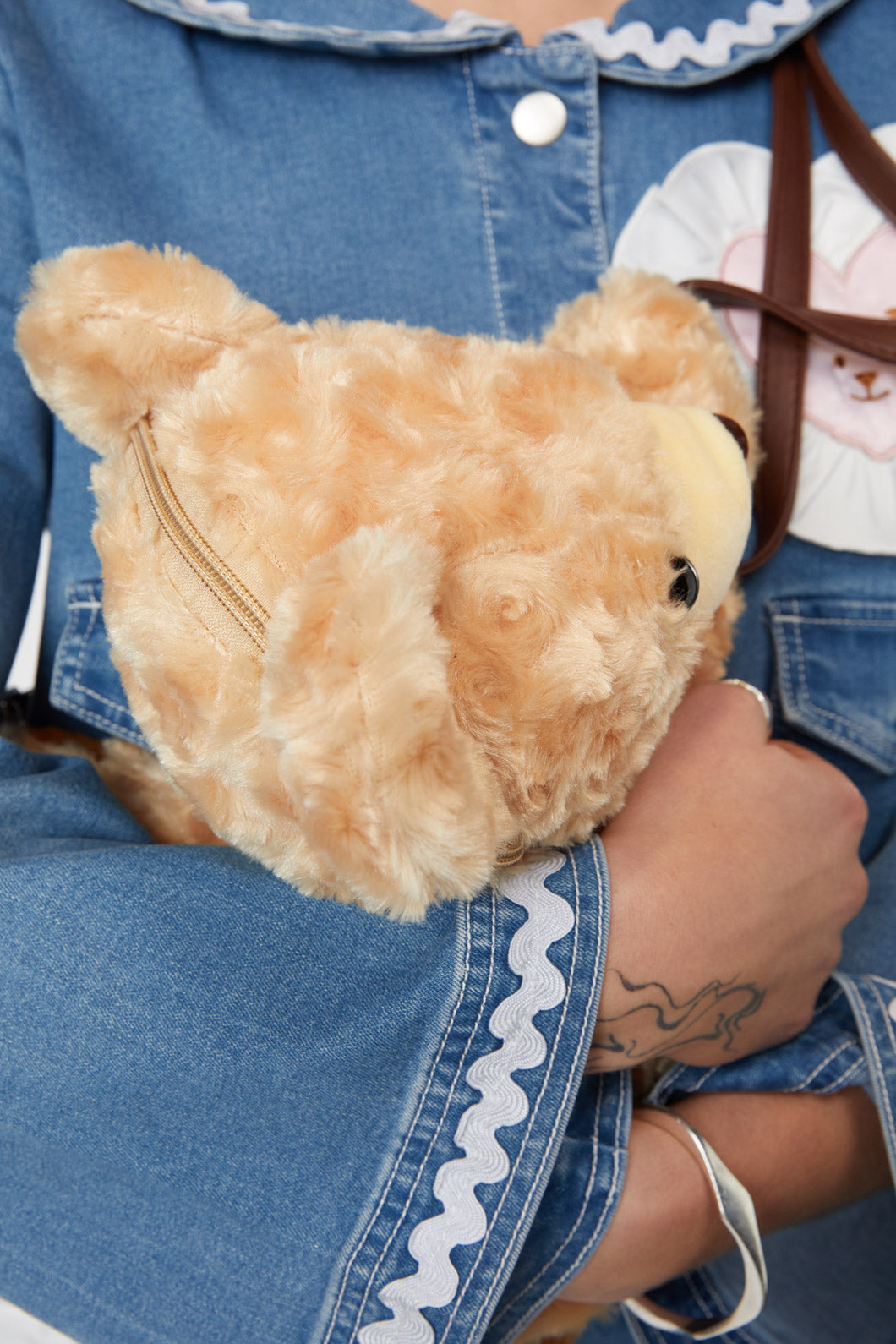 Dangerfield - Teddy Cross Body Bag - tan