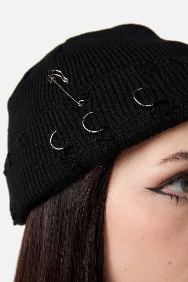 Dangerfield - Distressed & Pierced Beanie - black
