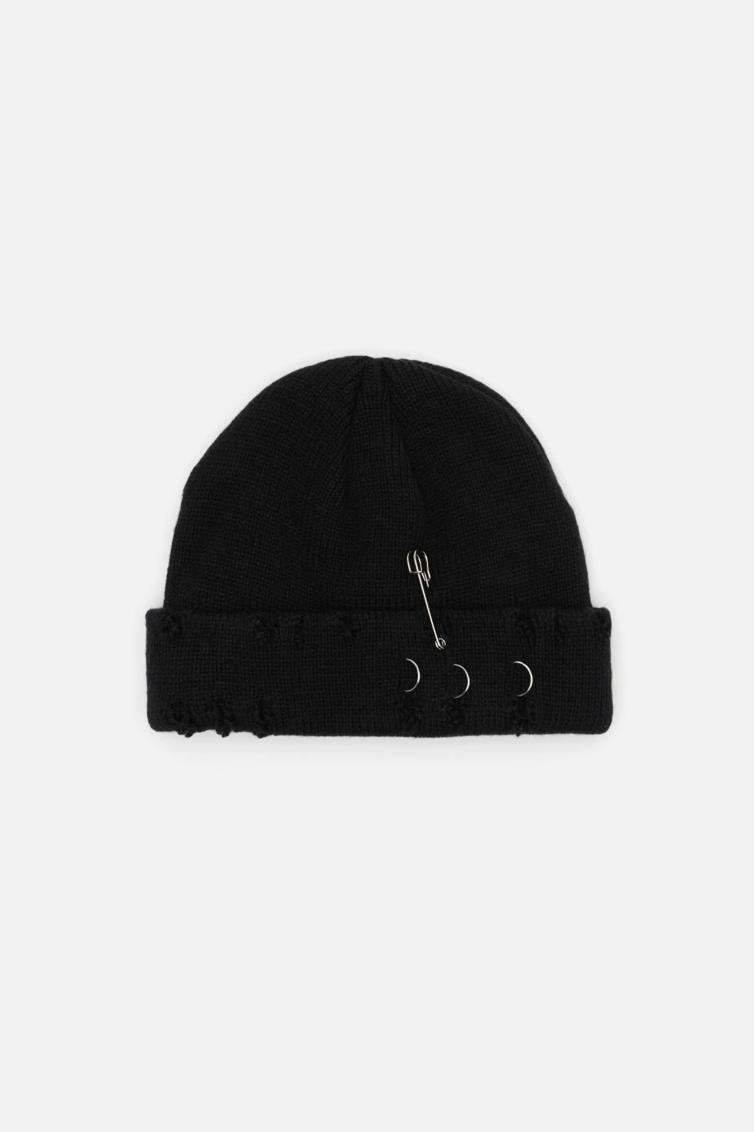 Dangerfield - Distressed & Pierced Beanie - black