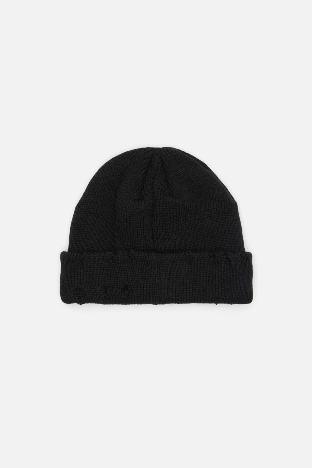 Dangerfield - Distressed & Pierced Beanie - black