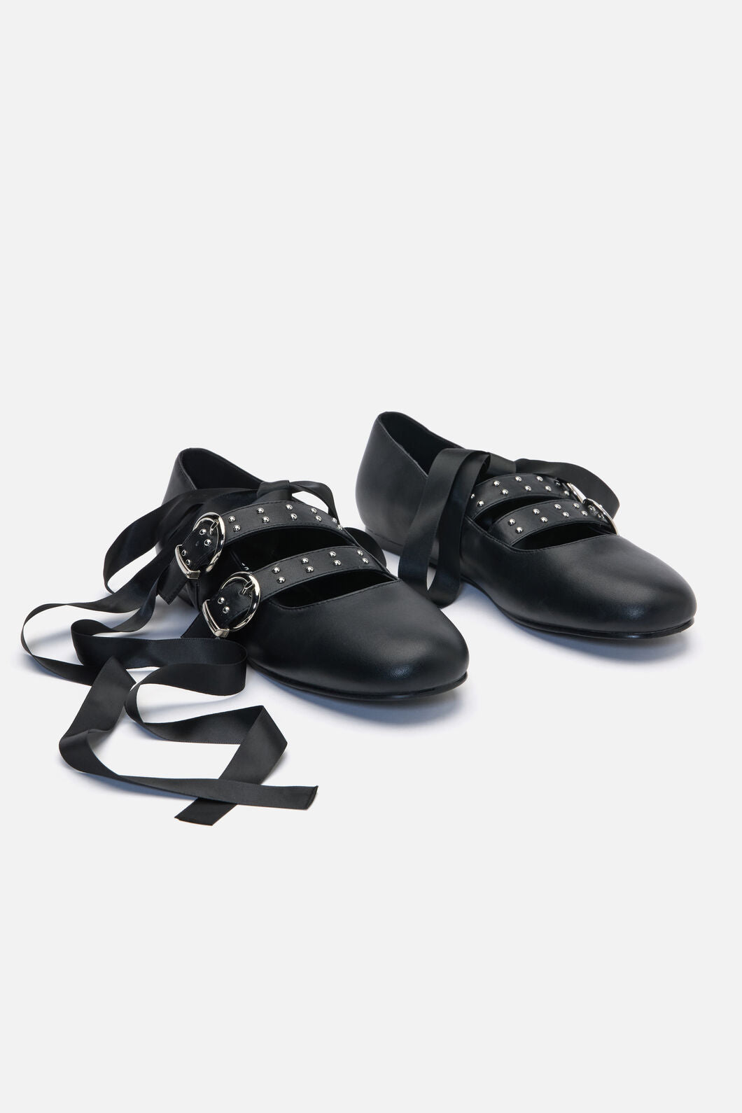 Dangerfield - Removable Tie Stud Ballet Shoe - black