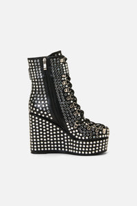 Dangerfield - Mirror Stud Platform Heel - black-silver