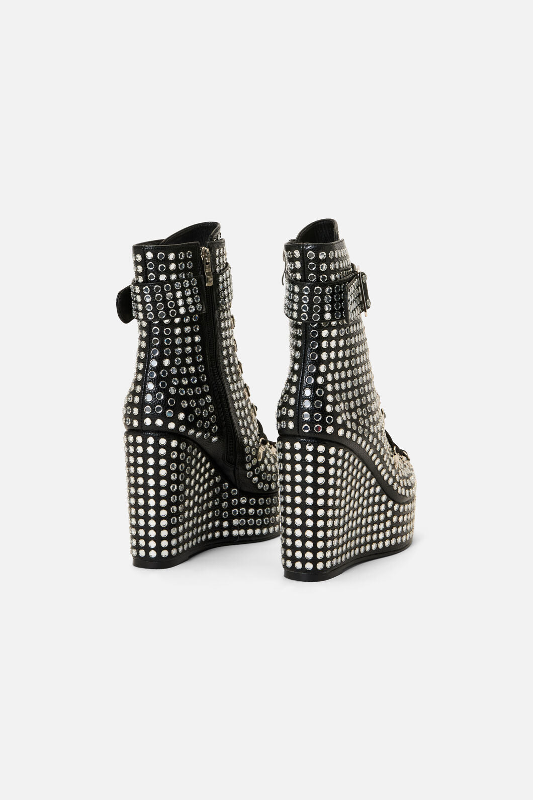 Dangerfield - Mirror Stud Platform Heel - black-silver