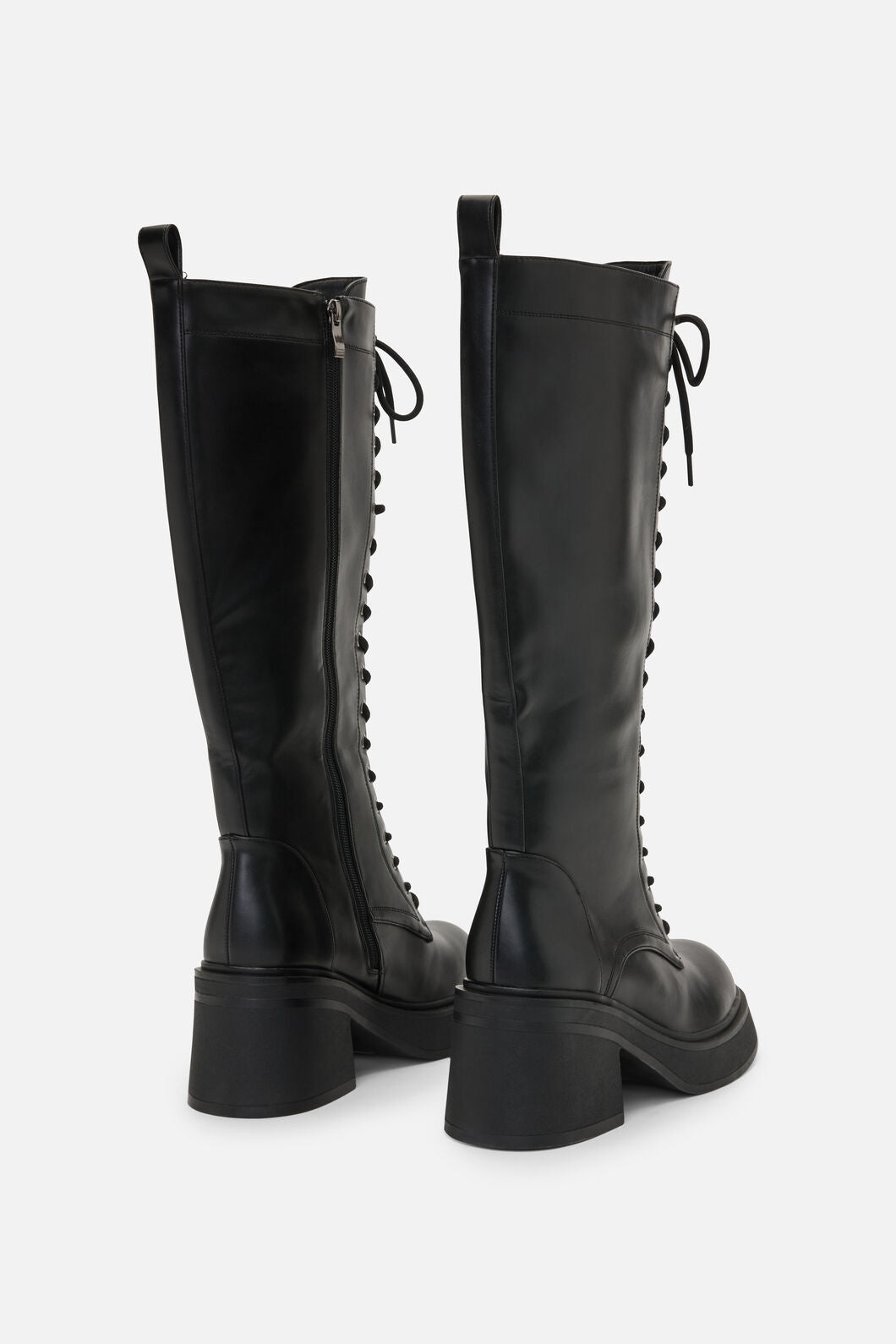 Dangerfield - Knee High Lace Up Boot - black