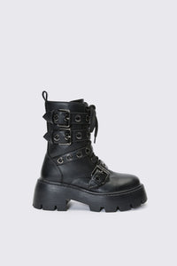Dangerfield - Eyelet Fat Lace Boot - black