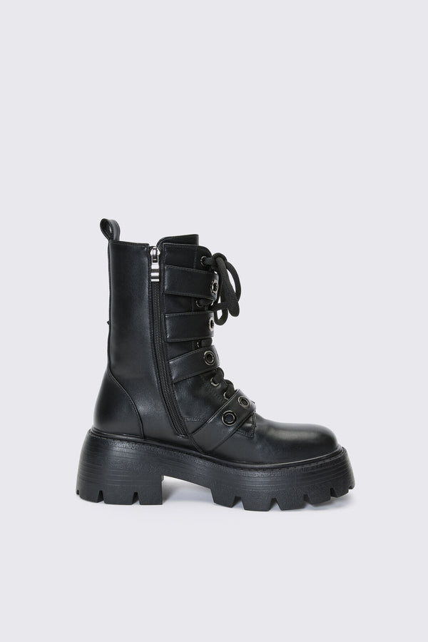 Dangerfield - Eyelet Fat Lace Boot - black