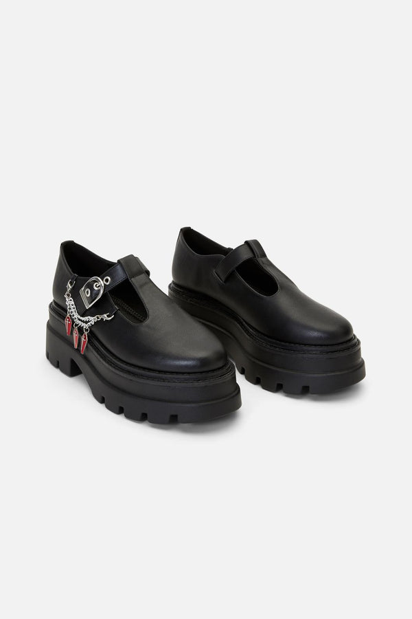 Dangerfield - Coffin Chain T Bar Shoe - black