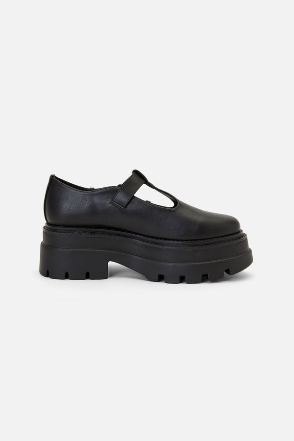 Dangerfield - Coffin Chain T Bar Shoe - black