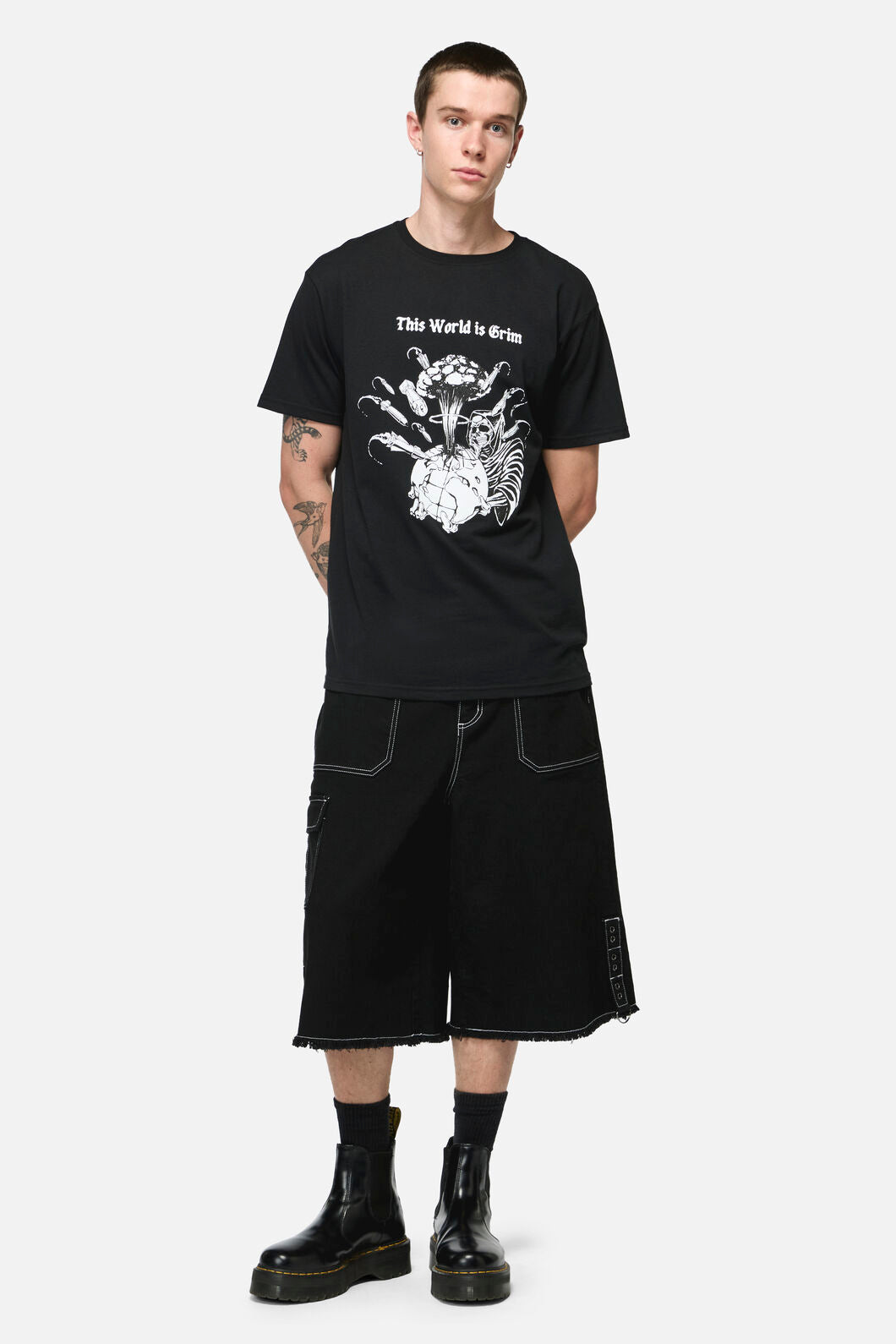 Pulp Kitchen - Grim World Unisex Tee - black