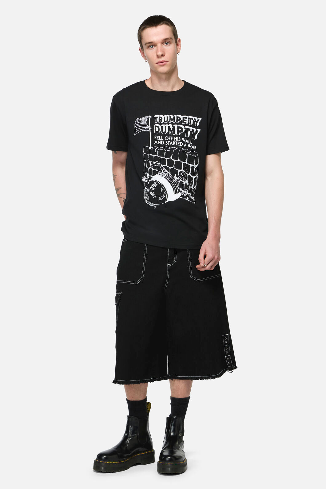 Pulp Kitchen - Fall From Grace Unisex Tee - black