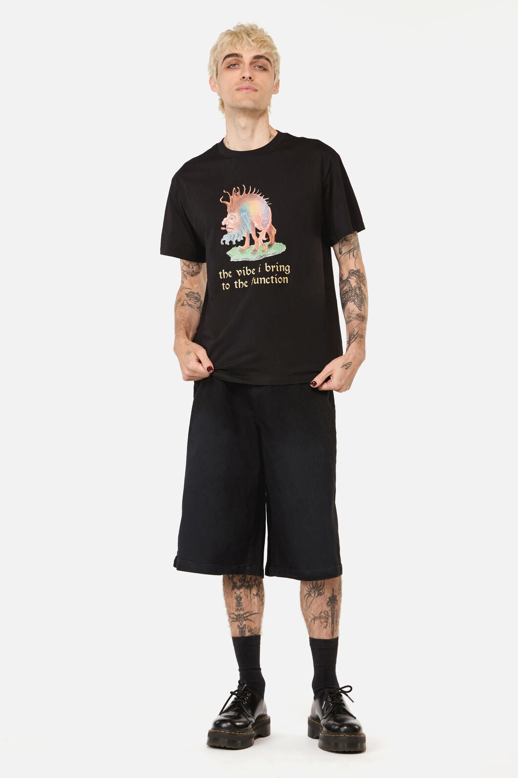 Pulp Kitchen - Vibes Unisex Tee - black