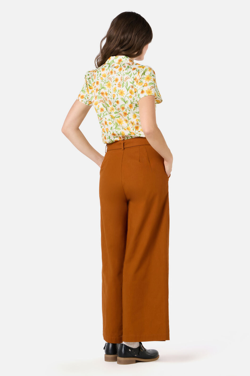 Princess Highway - Leanne Culotte - toffee