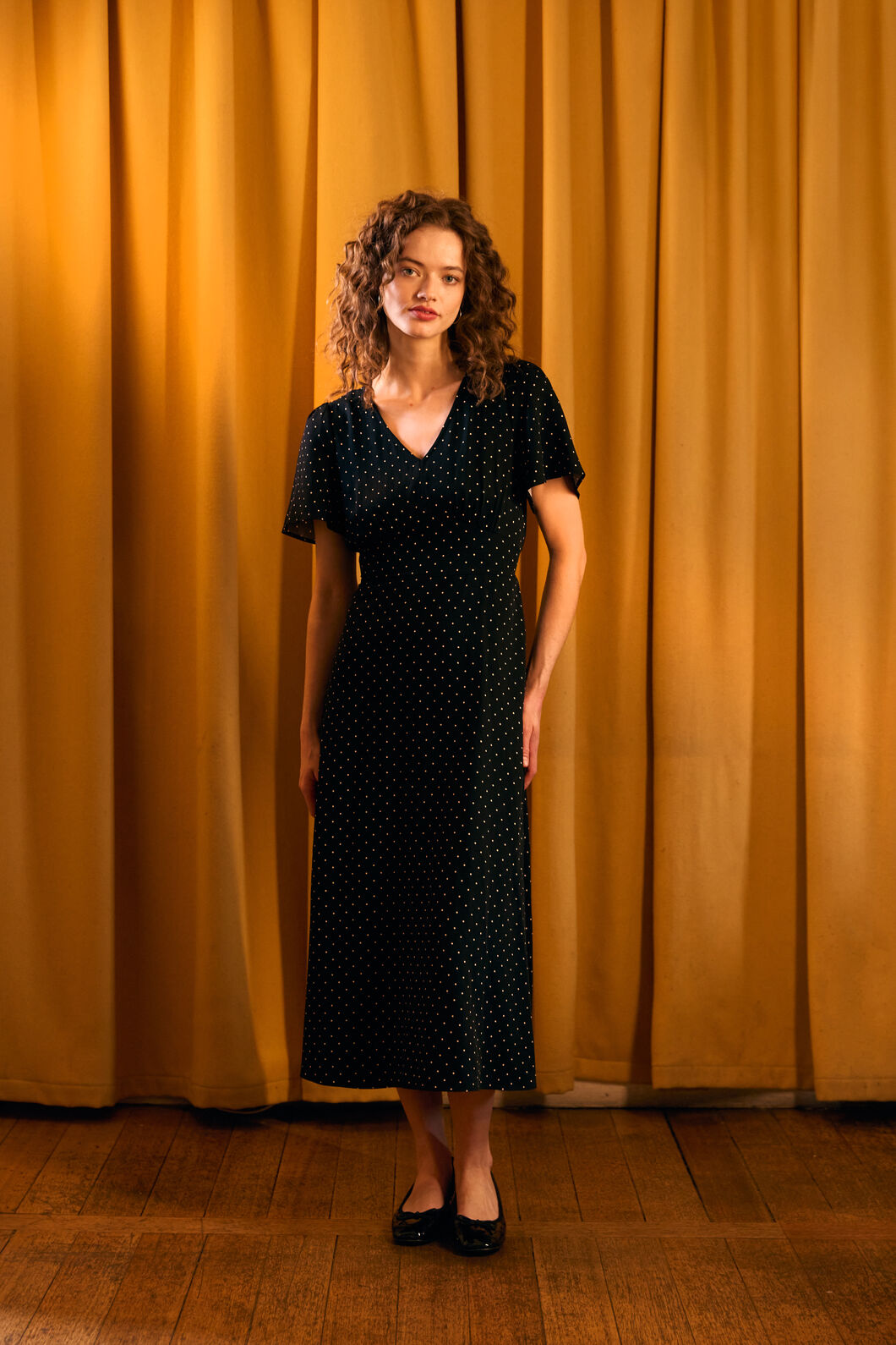 Princess Highway - Dolly Spot Midi Dress - black