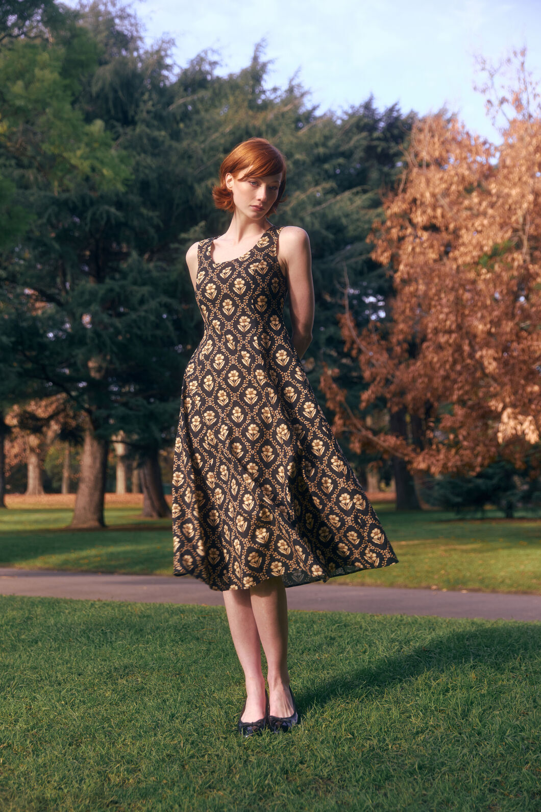 Princess Highway - Luxe Fleur Geo Midi Dress - black-cream