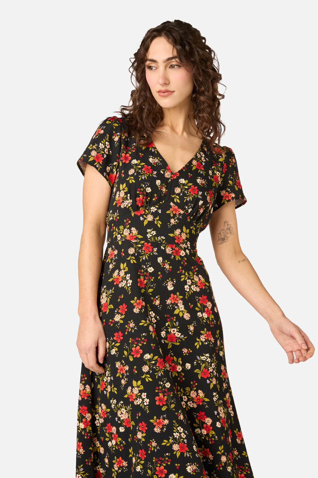 Princess Highway - Posy Floral Midi Dress - black