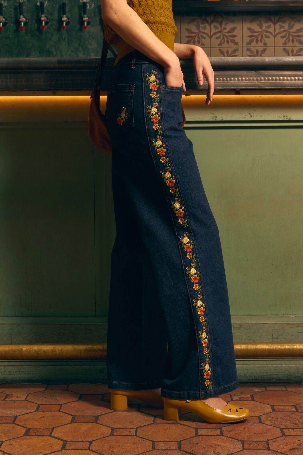 Princess Highway - 90'S Posy Embroidered Jean - blue-denim