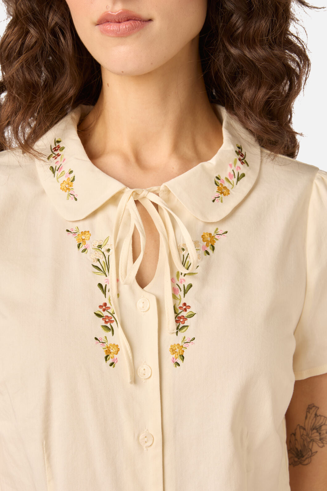 Princess Highway - 90'S Posy Embroidered Blouse - cream
