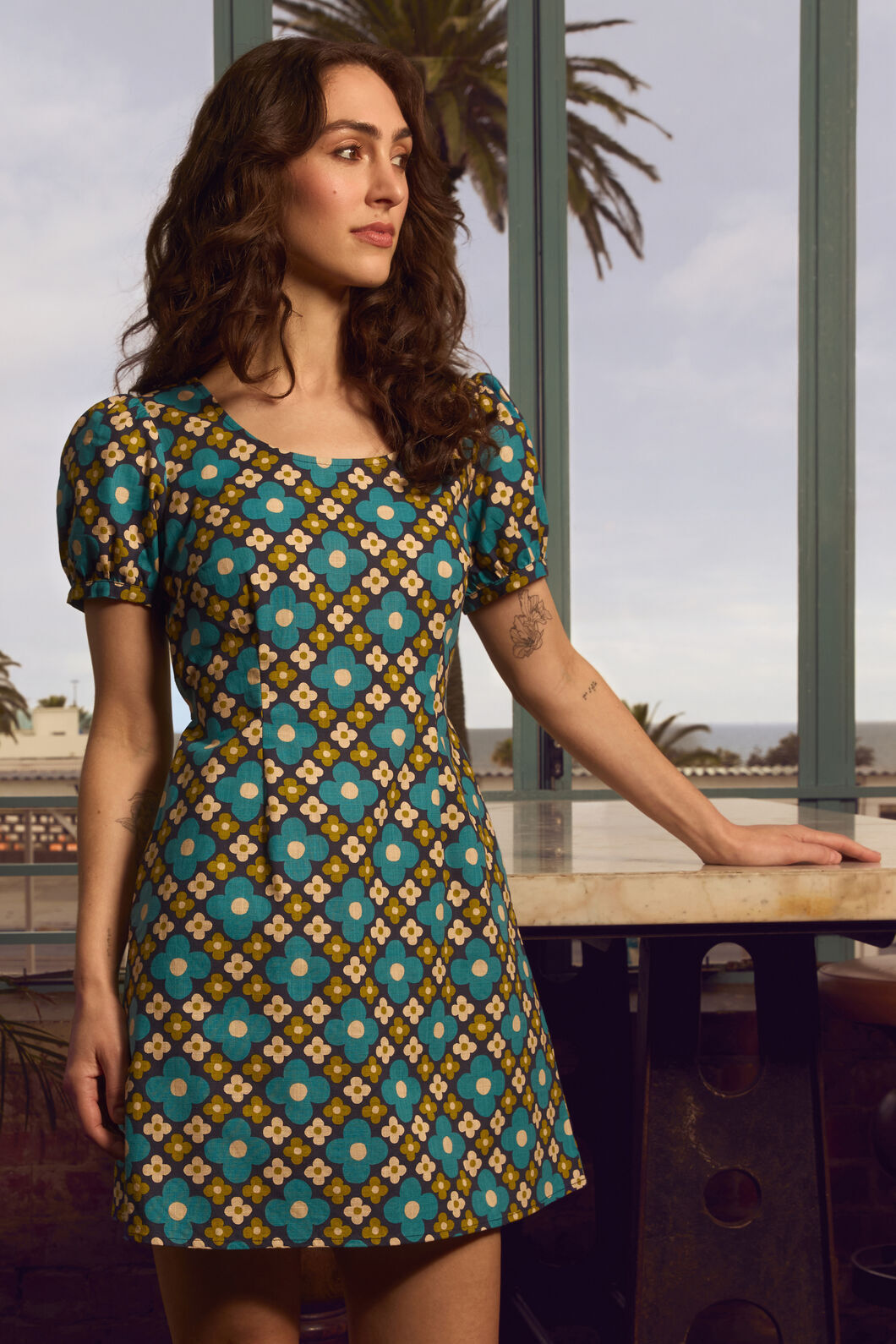 Princess Highway - Mimi Retro Puff Sleeve Dress - navy