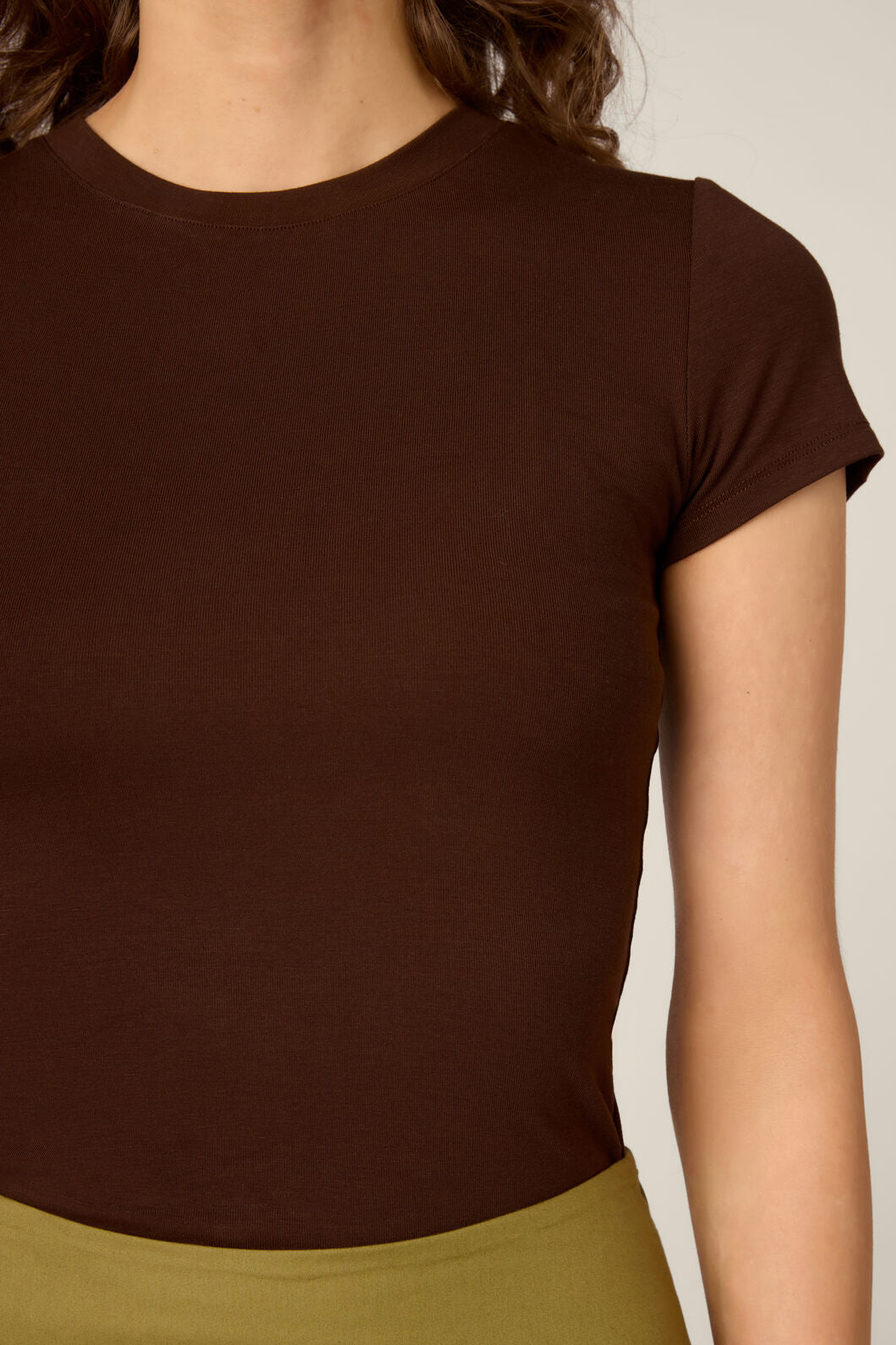 Princess Highway - Andie Classic 90'S Tee - chocolate
