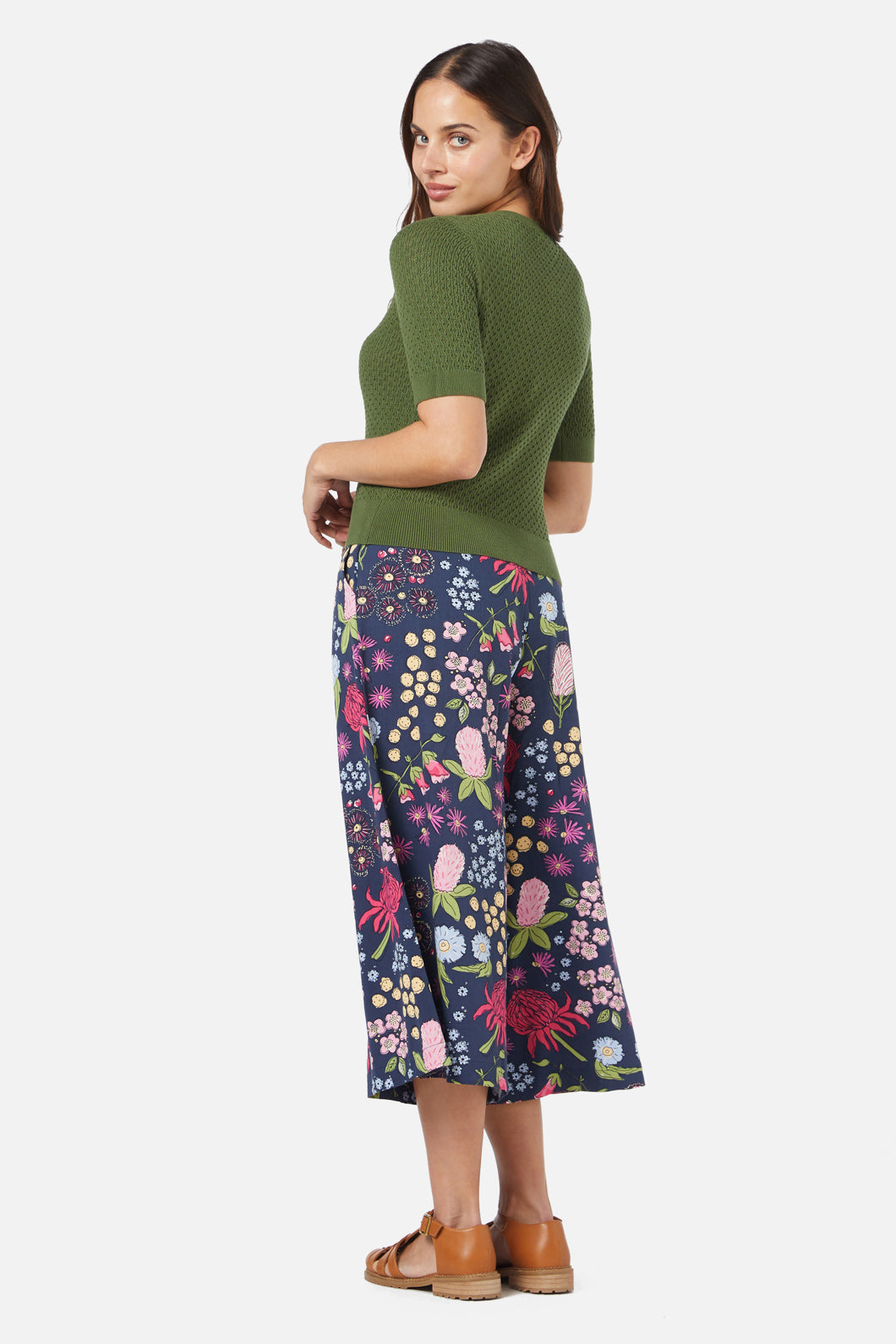Princess Highway - Isla Cardi - olive