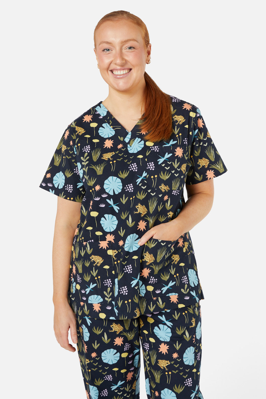 Love Scrubs - Yellow Spotted Tree Frog Scrub Set - navy