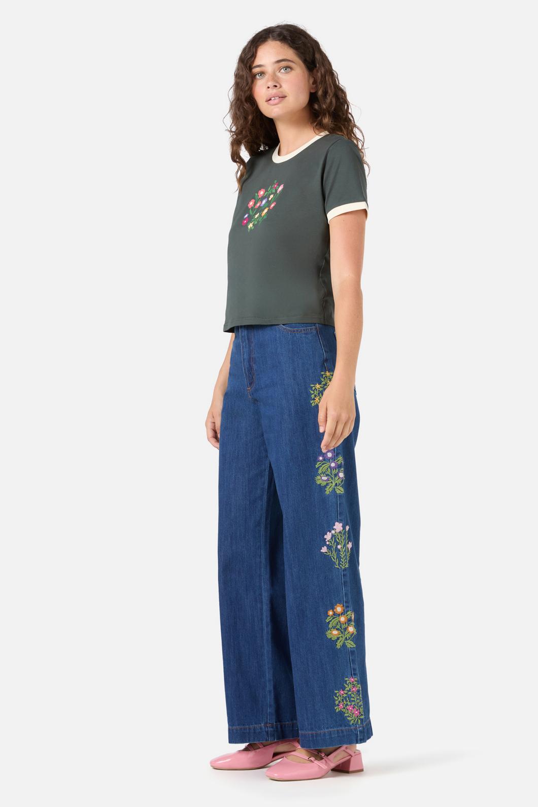 Princess Highway - Lattice Flower Tee - olive