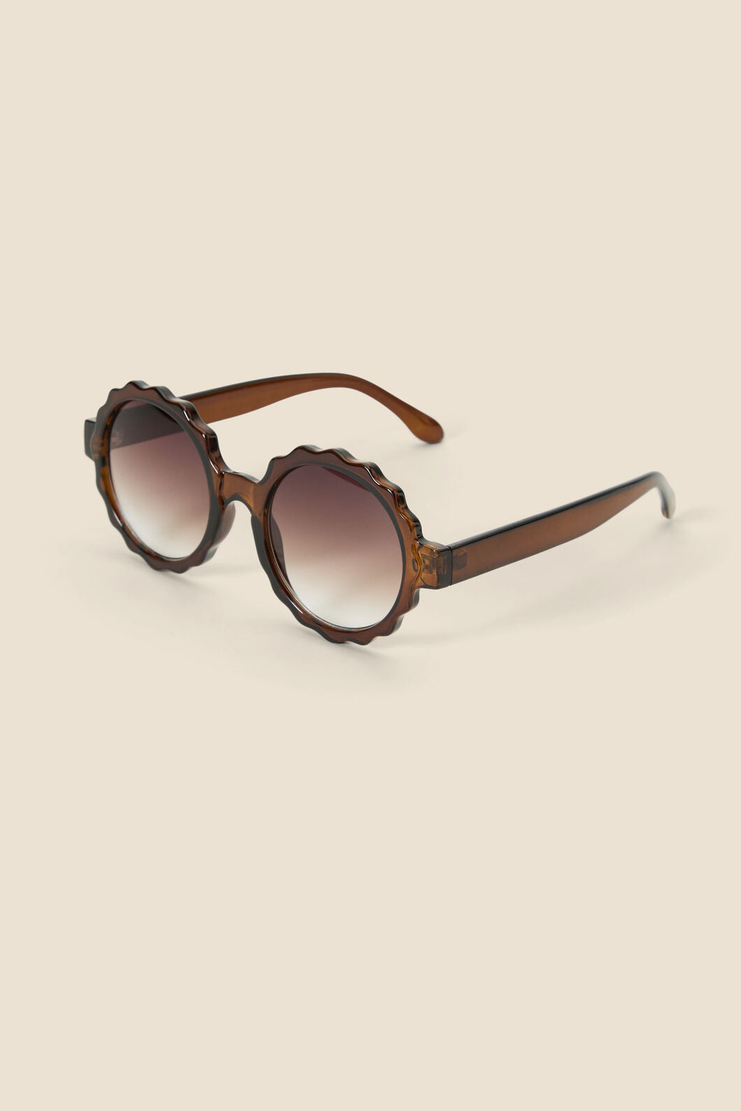 Princess Highway - Tan Scallop Rim Sunglasses - tan