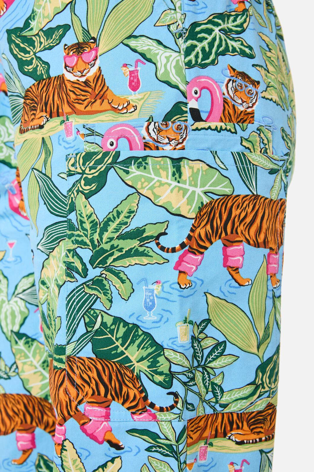 Scrubs With Love - Tiger Pool Scrub set - blue