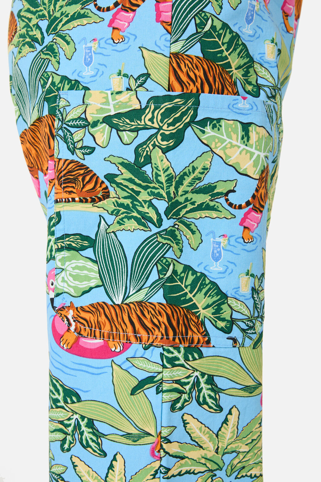 Scrubs With Love - Tiger Pool Scrub set - blue