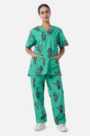 Scrubs With Love - Peculiar Puss Scrub Set - green