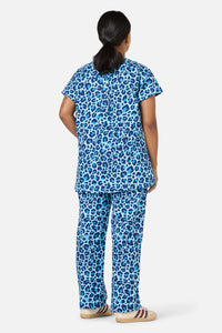 Scrubs With Love - Leopard Cub Scrub Set - blue