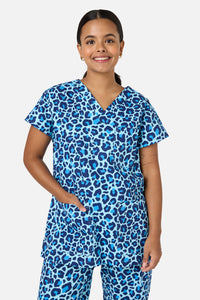 Scrubs With Love - Leopard Cub Scrub Set - blue